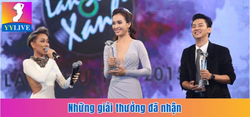 Ca Sĩ Ái Phương | Chặng Đường Dài Của Giọng Ca Trót Yêu 4 Những giải thưởng đã nhận